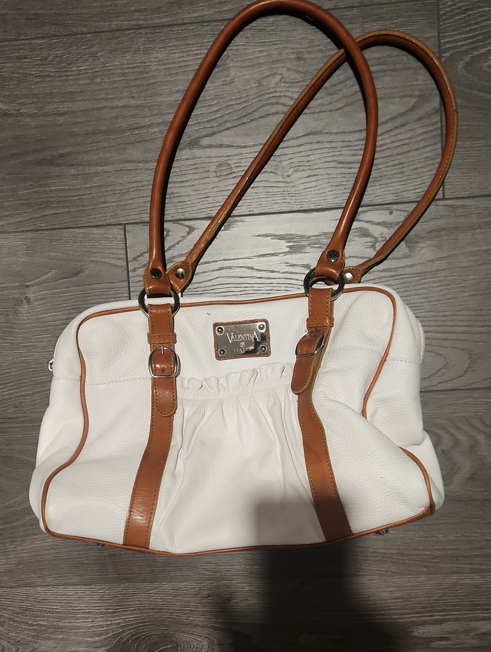 Valentina White Italian Leather Shpuldwr Bag